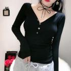 Plain V-neck Slim-fit Single-breasted Long-sleeve T-shirt