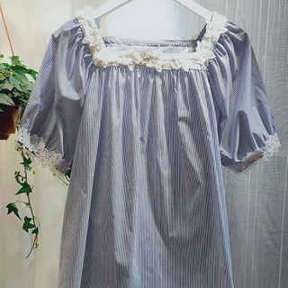 Lace Trim Striped Short-sleeve Top