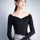 Long-sleeve V-neck Dance Top
