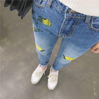 Floral Embroidered Straight-cut Jeans