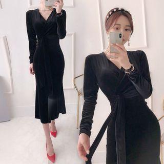 Long-sleeve V-neck Sashed Knit Midi Sheath Dress