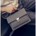Chained Shoulder Bag