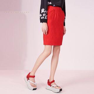 Pleated Trim Straight Cut Skirt