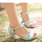 Chunky Heel Bow Accent Sandals