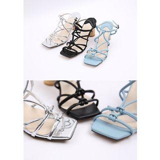 Cylinder-heel Strappy Sandals