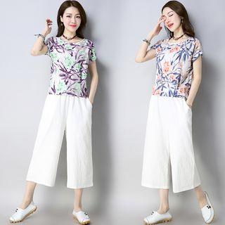 Set: Short-sleeve Floral Print Top + Cropped Wide-leg Pants