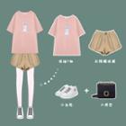 Round Collar Printed Short-sleeved Top / Wide Leg Shorts