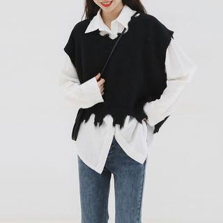 V-neck Ripped Cropped Knit Vest