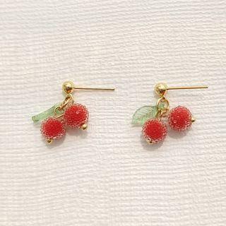 Cherry Resin Alloy Fringed Earring