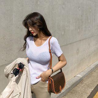 V-neck Fitted Rib Knit Top