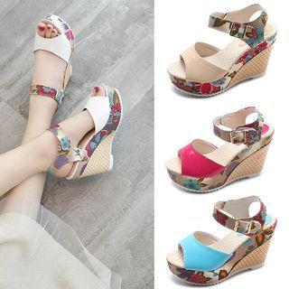 Print Platform Wedge-heel Sandals