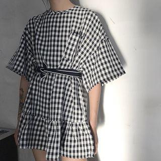 Ruffle Check Loose-fit Short-sleeve Dress