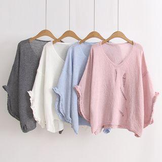 Plain Distressed Knit Top
