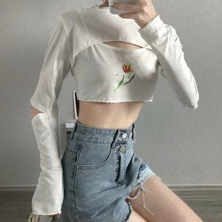 Set: Long-sleeve Cropped Top + Spaghetti Strap Top Set - As Shown In Figure - One Size