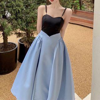Spaghetti Strap Two-tone Panel Midi A-line Dress