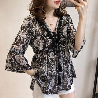 3/4-sleeve Floral Print V-neck Chiffon Blouse