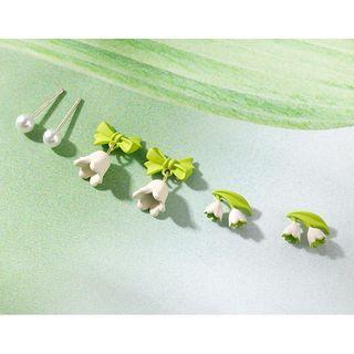 3 Pair Set: Flower / Faux Pearl Earring (various Designs) Set Of 3 Pairs - White & Green - One Size