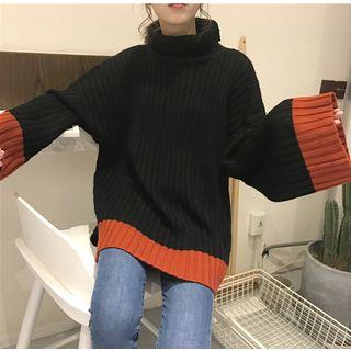 Turtleneck Two-tone Chunky Knit Sweater