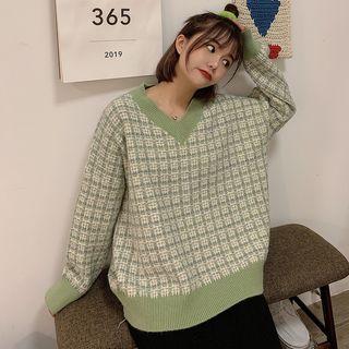 V-neck Patterned Sweater Green - One Size