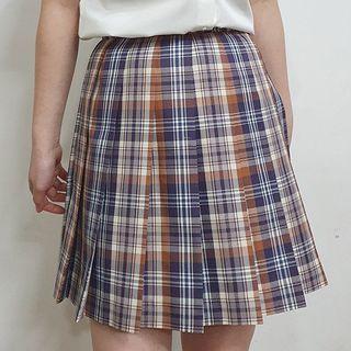 Plaid Pleated Mini A-line Skirt / Short-sleeve Shirt / Bowtie / Set
