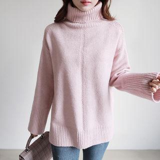 Turtle-neck Drop-shoulder Colored Sweater