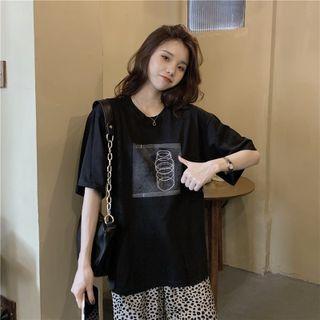 Leopard Print Pants / Elbow-sleeve T-shirt