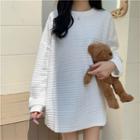 Long-sleeve Round Neck Loose-fit Sweatshirt