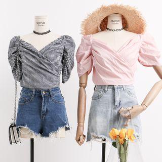 Puff-sleeved V-neck Cropped Top