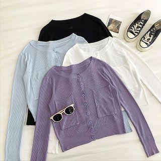 Round Neck Plain Single-breasted Knit Top