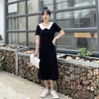 Collared Short-sleeve Midi A-line Knit Dress