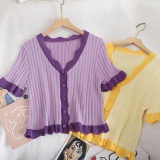 Short-sleeve Scalloped Trim Buttoned Knit Top