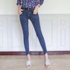 Cutout Fray-hem Washed Skinny Jeans