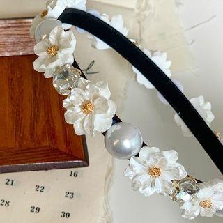 Flower Faux Pearl Face Wash Headband Flower - White - One Size