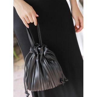 Drawstring Pleated Bucket Bag Black - One Size
