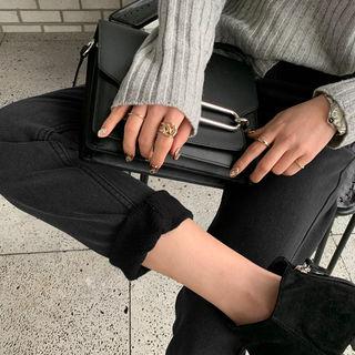 Pile-lined Tapered-leg Jeans