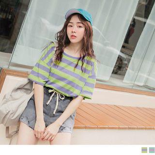 Short-sleeve Wide-stripe Round Neck T-shirt