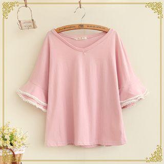 Lace Trim Elbow Sleeve V-neck T-shirt