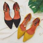 Chain Strap Cut Out Pointy Pumps
