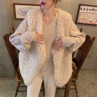 V-neck Knit Top / Furry Open-front Vest
