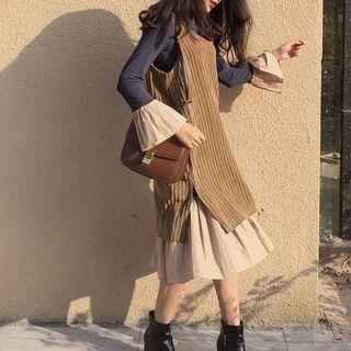 Set: Sleeveless Corduroy Dress + Long-sleeve Pleated Panel Midi Dress