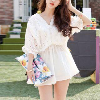 Lace V-neck Lantern Sleeve Dress