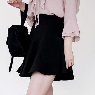 Seam-trim Flare Mini Skirt