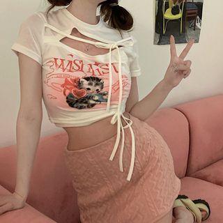 Short-sleeve Print Cut-out T-shirt