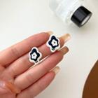 Floral Stud Earring 1 Pair - Black & White - One Size
