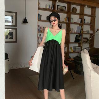 Color Block Spaghetti-strap Dress