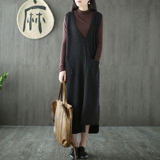 Sleeveless V-neck Midi Knit Dress