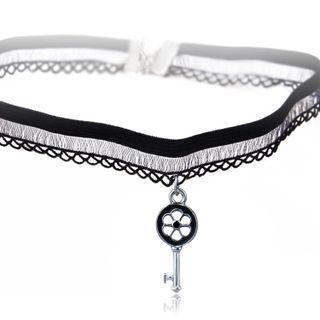 Key Lace Choker X248 - Black - One Size