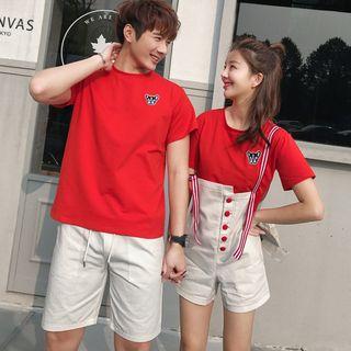 Set: Short-sleeve Embroidered Puppy T-shirt + Shorts