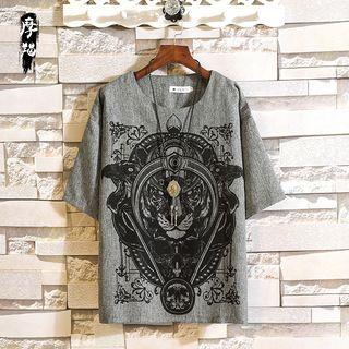 Elbow-sleeve Lion Graphic T-shirt