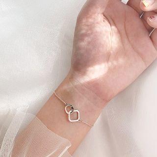 925 Sterling Silver Interlocking Hoop Bracelet